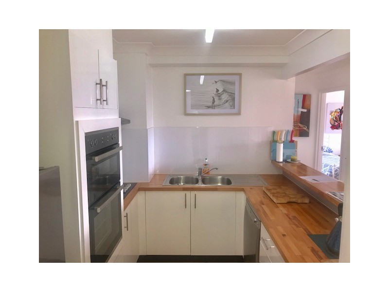 401/70 Remembrance drive, Surfers Paradise QLD 4217