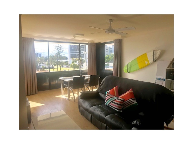 401/70 Remembrance drive, Surfers Paradise QLD 4217