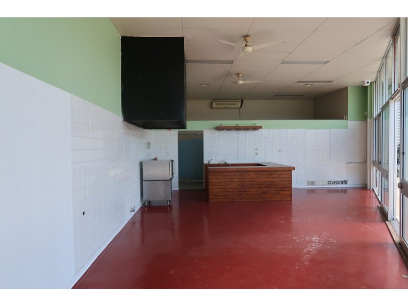 99 Ashmore Road, Benowa QLD 4217