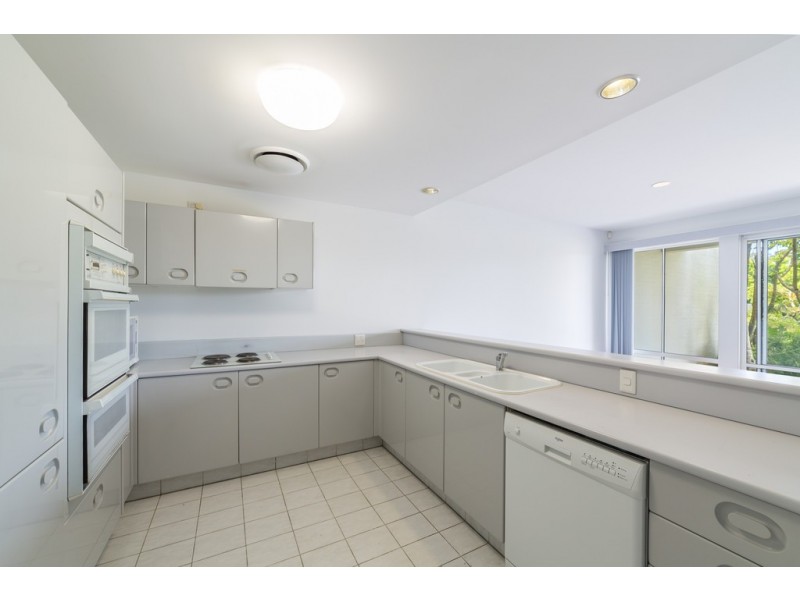 106/4951 St Andrews Terrace, Sanctuary Cove QLD 4212