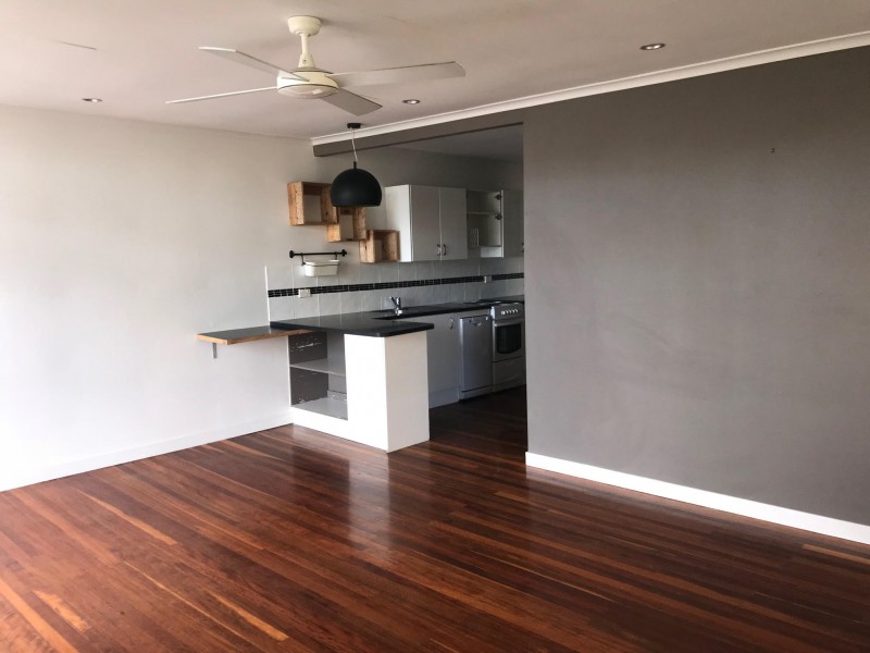 6/162 Surf Parade, Broadbeach QLD 4218