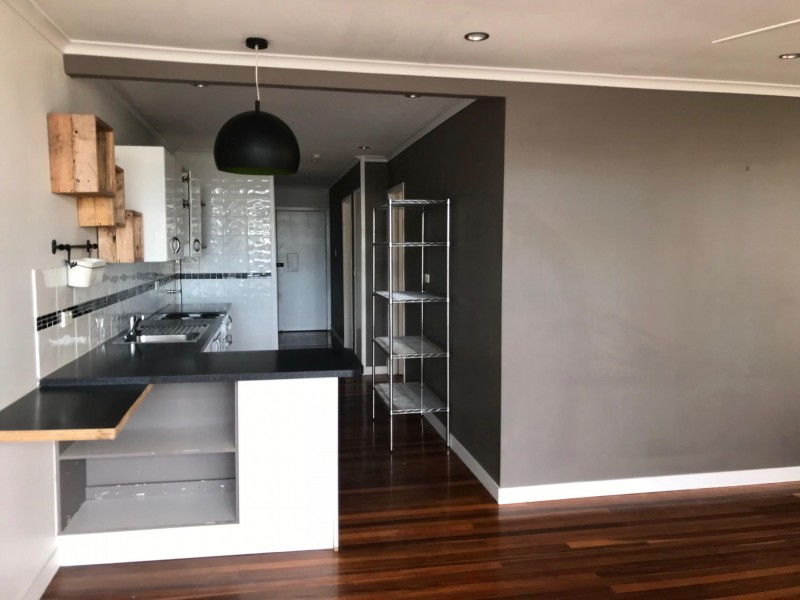 6/162 Surf Parade, Broadbeach QLD 4218