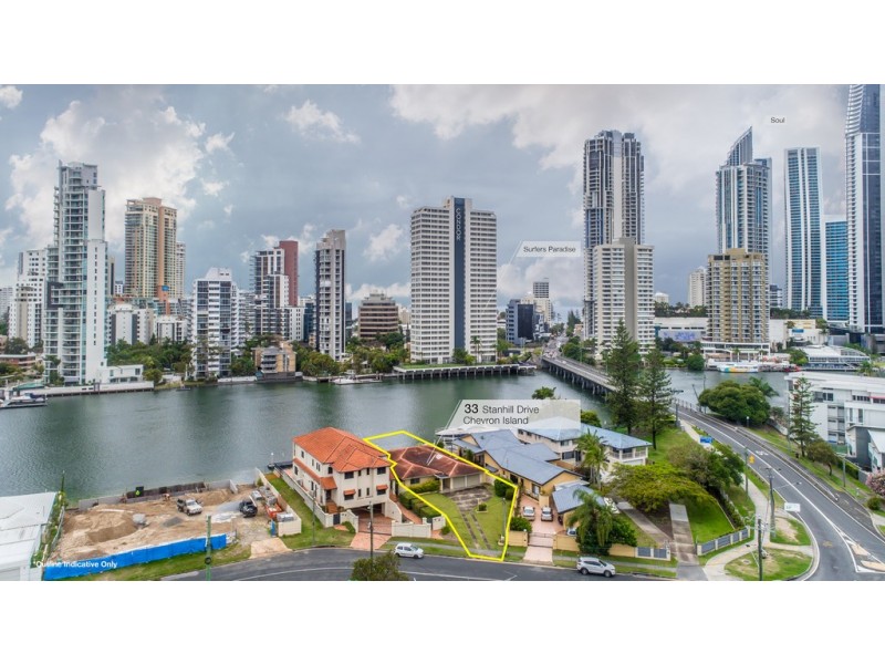 33 Stanhill Drive, Chevron Island QLD 4217