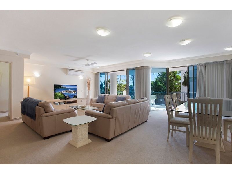 67/100 Old Burleigh Road ‘Oceana On Broadbeach’, Broadbeach QLD 4218