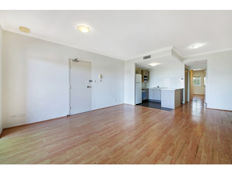 16/18-20 Rose Street, Southport QLD 4215