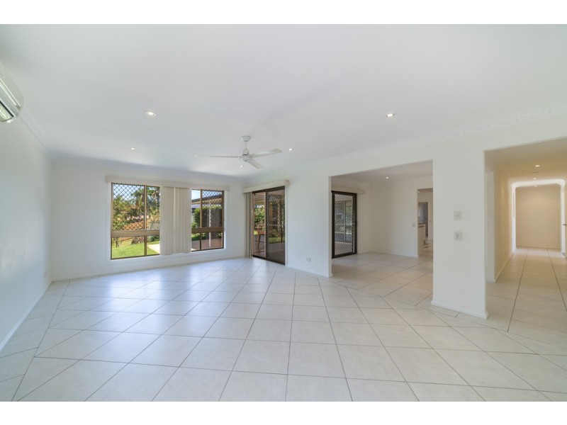 3 Braemer Court, Benowa Waters QLD 4217