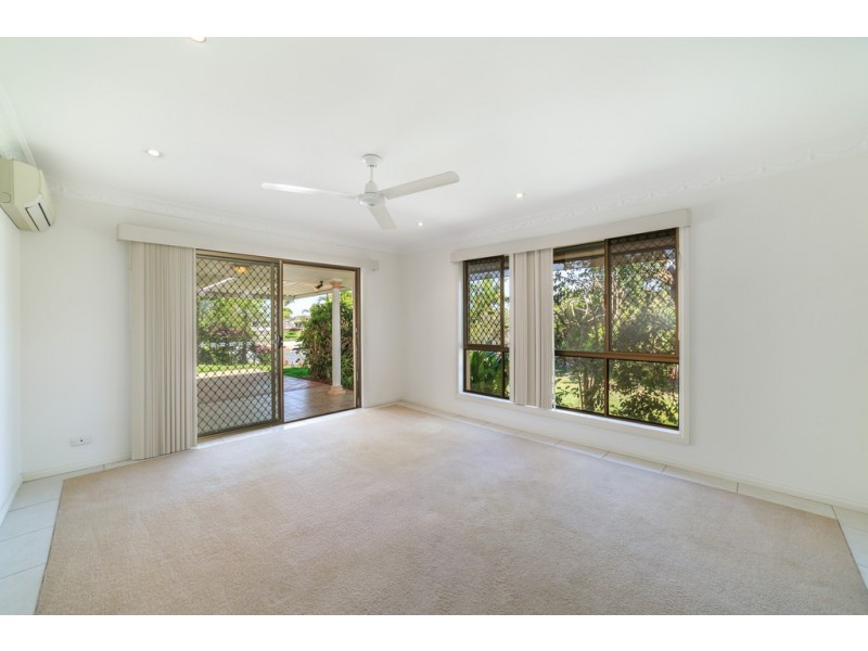 3 Braemer Court, Benowa Waters QLD 4217