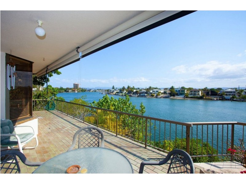 4/2964 Gold Coast Hwy, Surfers Paradise QLD 4217