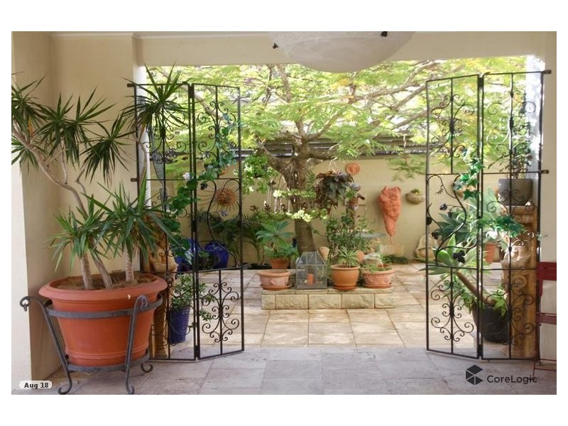 44 Fitzwilliam Street, Carrara QLD 4211