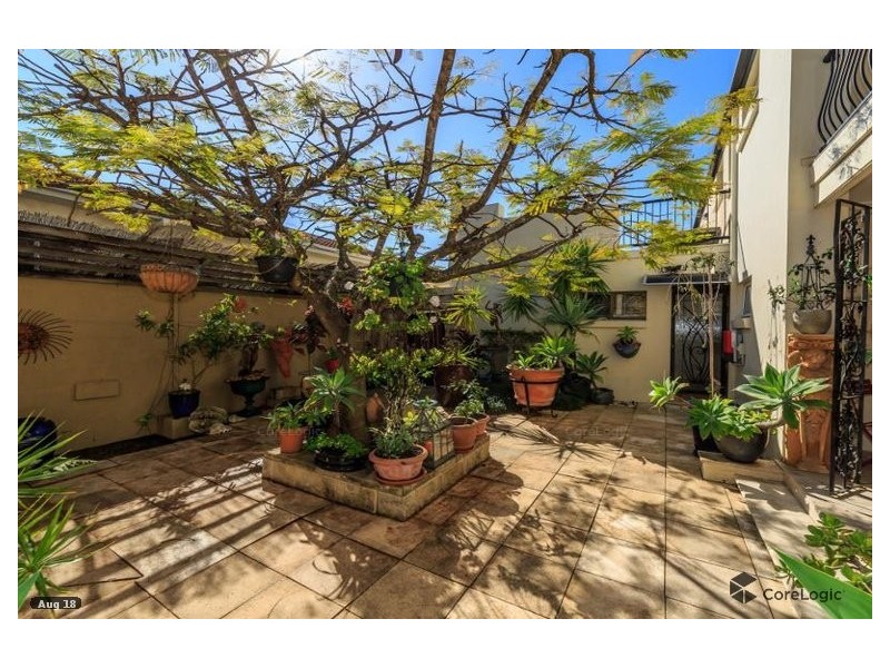 44 Fitzwilliam Street, Carrara QLD 4211