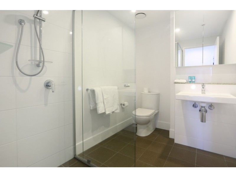 78 ‘Synergy’ 2729-2733 Gold Coast Highway, Broadbeach QLD 4218