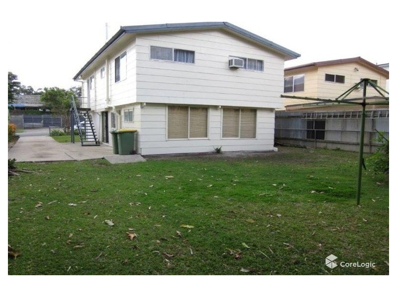 22 Ashton St, Labrador QLD 4215