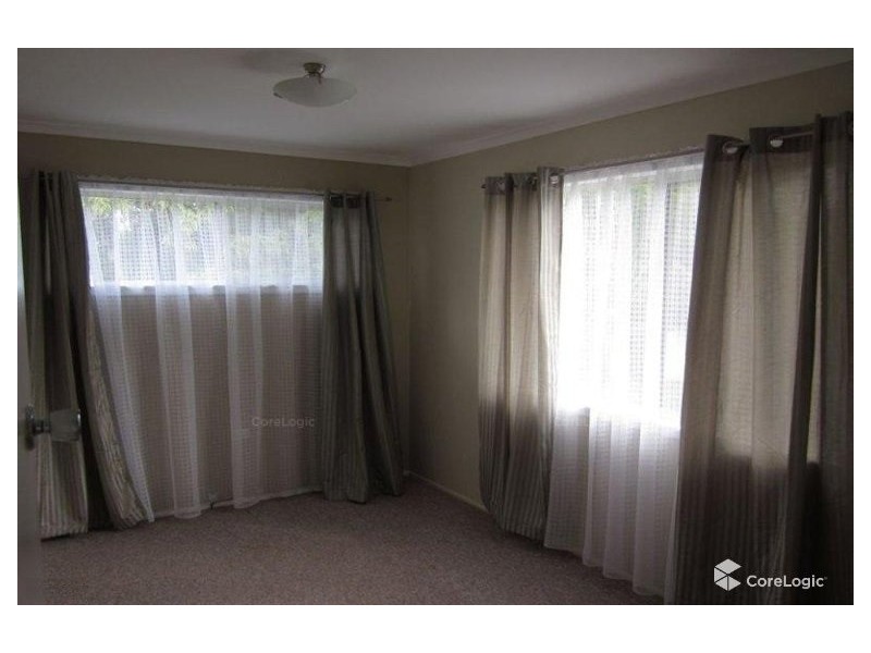 22 Ashton St, Labrador QLD 4215