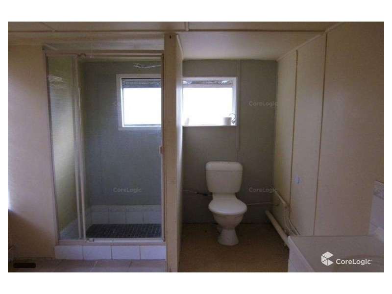 22 Ashton St, Labrador QLD 4215