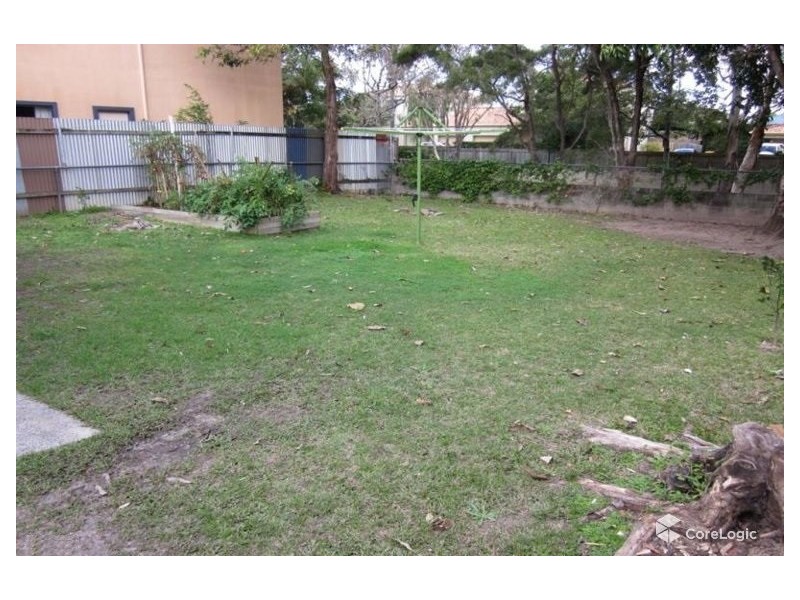 22 Ashton St, Labrador QLD 4215