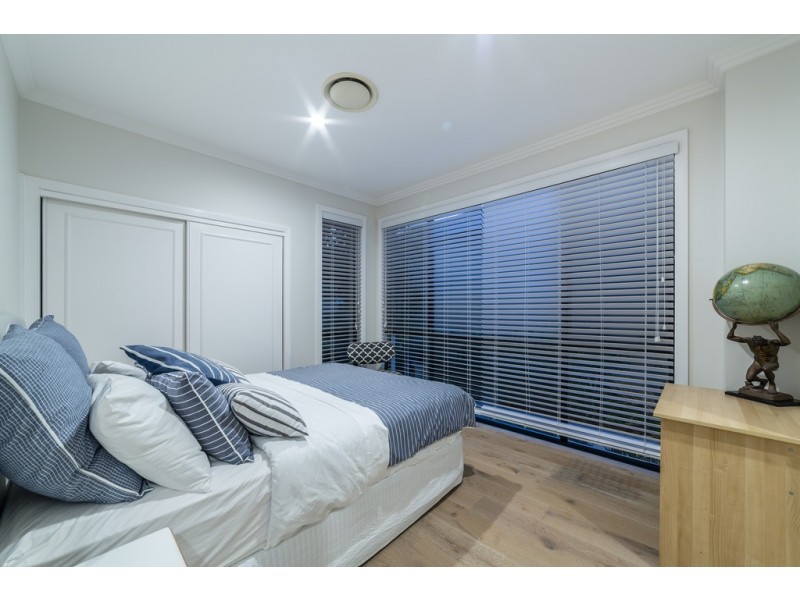 39A Paradise Island, Surfers Paradise QLD 4217