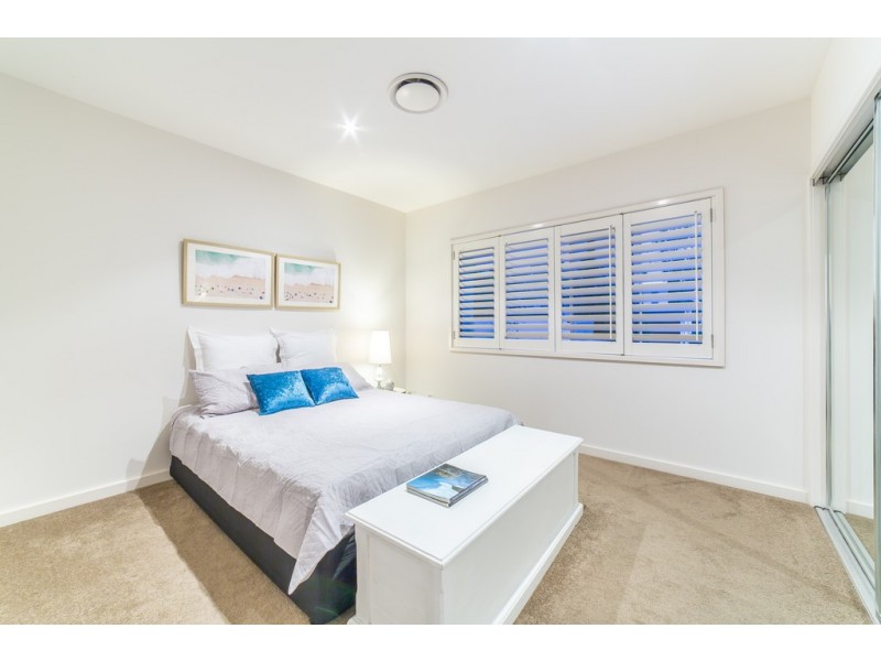 1/7005 Vista Drive, Benowa QLD 4217