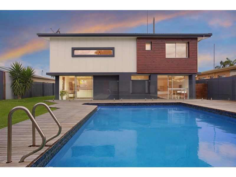 3 Gaye Parade, Miami QLD 4220