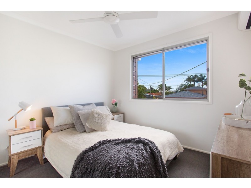 3 Gaye Parade, Miami QLD 4220