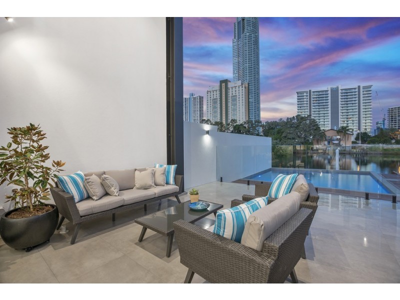 48B Paradise Island, Surfers Paradise QLD 4217