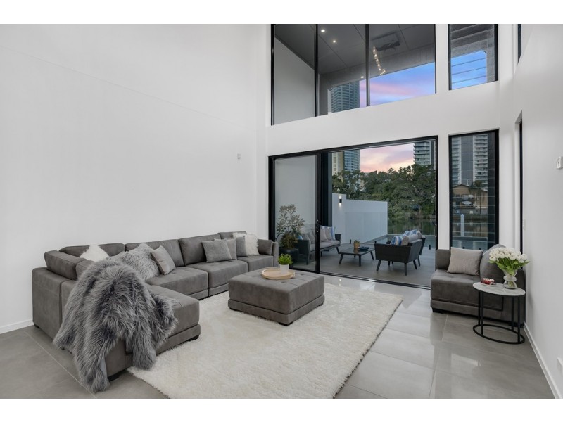 48B Paradise Island, Surfers Paradise QLD 4217