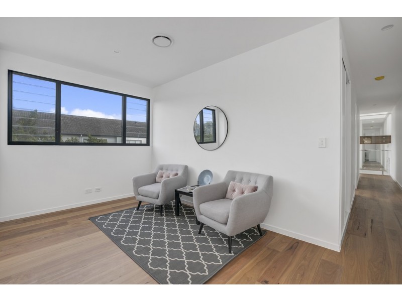 48B Paradise Island, Surfers Paradise QLD 4217