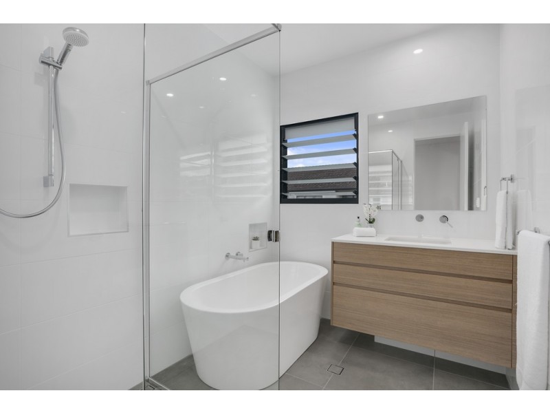 48B Paradise Island, Surfers Paradise QLD 4217