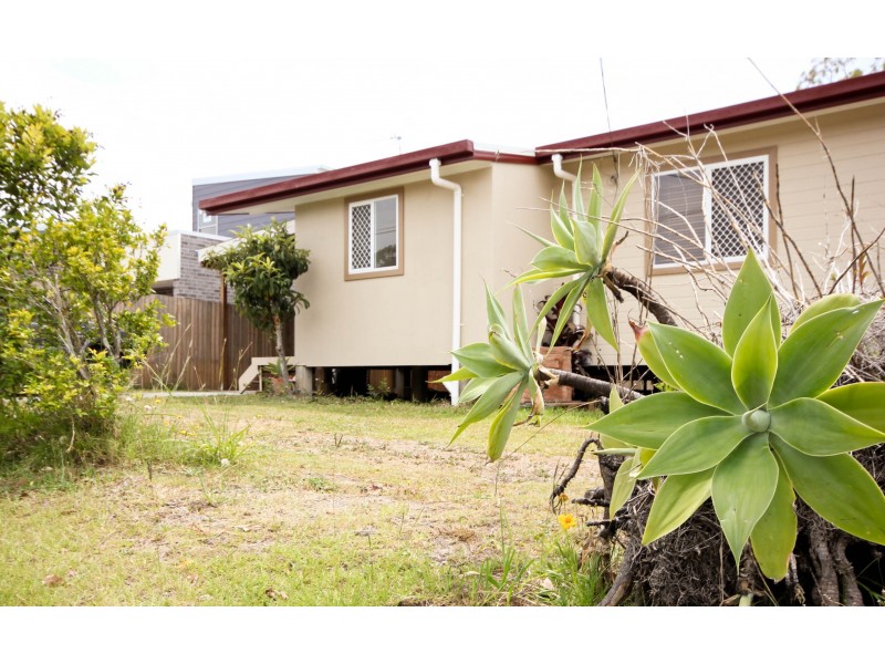 19 McCowan Street, Ashmore QLD 4214