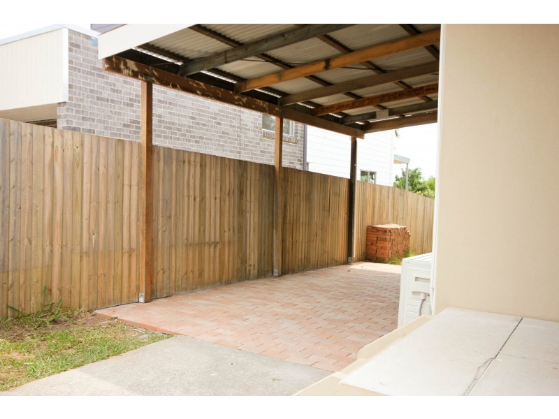 19 McCowan Street, Ashmore QLD 4214