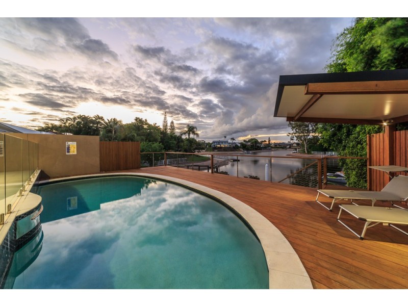 3 Balmoral Avenue, Sorrento QLD 4217