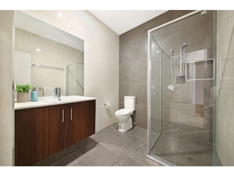 34 Kuranga Avenue, Southport QLD 4215