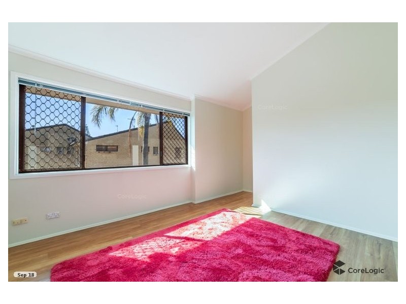 5/7 Christina Court, Mermaid Waters QLD 4218