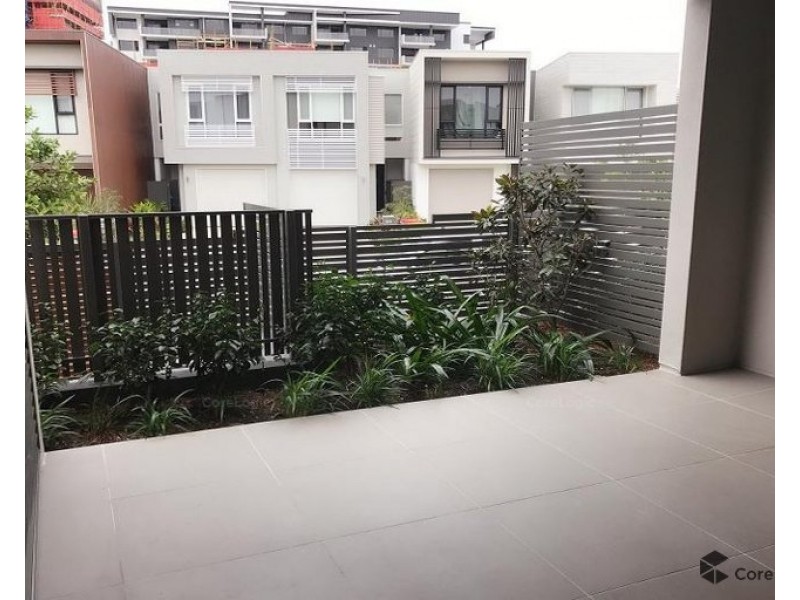 33 Brooklyn Crescent, Robina QLD 4226