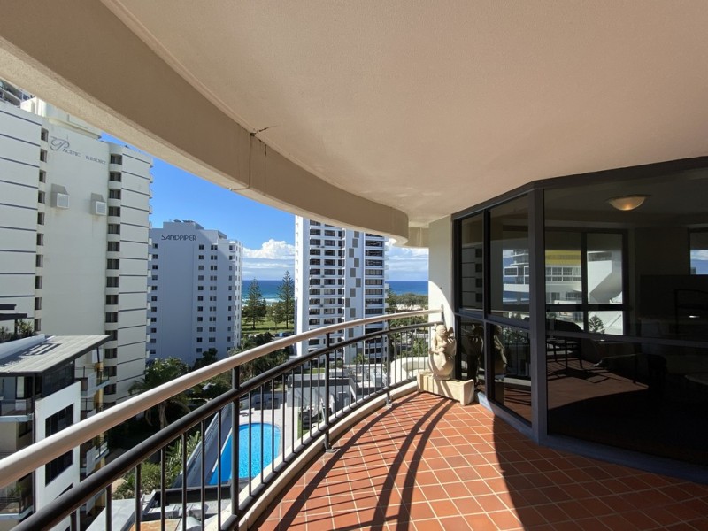 103/15 Victoria Avenue “Victoria Square”, Broadbeach QLD 4218