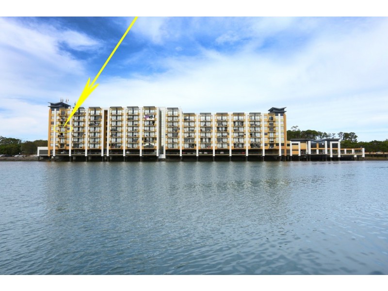 421/25 Lake Orr Drive, Robina QLD 4226