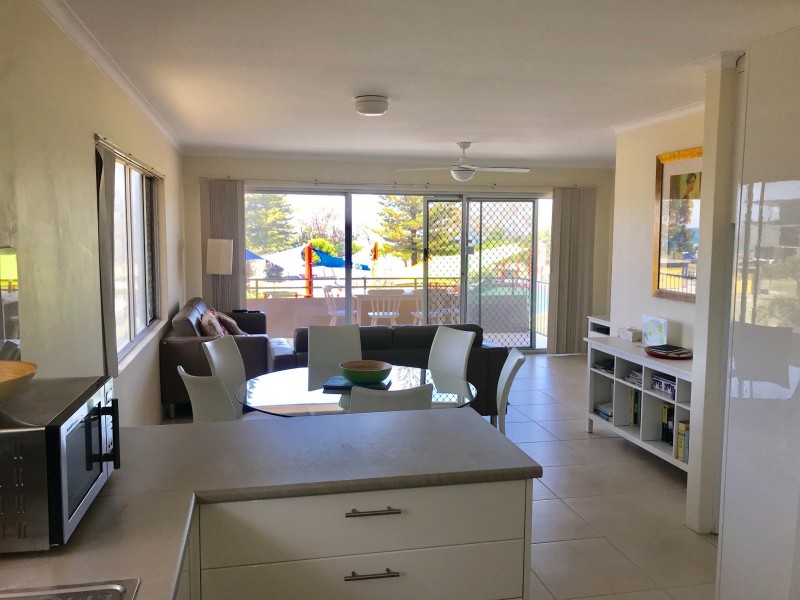 16/171 Old Burleigh Road”Ocean Sound”, Broadbeach QLD 4218