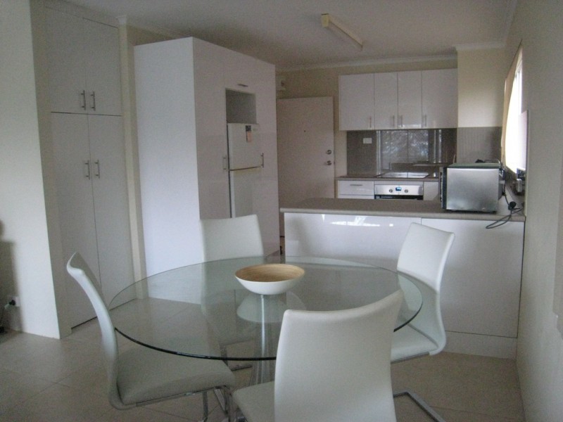 16/171 Old Burleigh Road”Ocean Sound”, Broadbeach QLD 4218