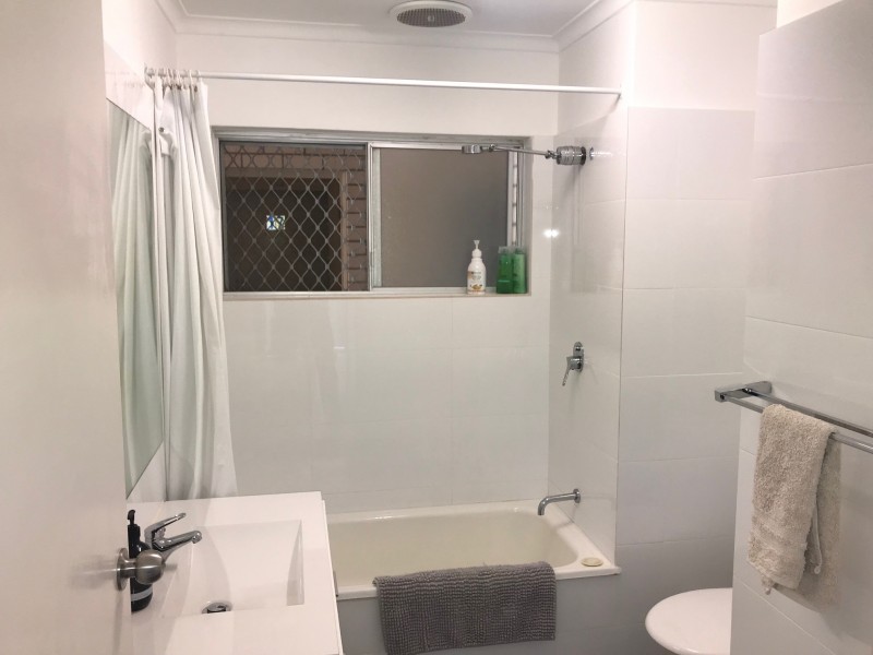 16/171 Old Burleigh Road”Ocean Sound”, Broadbeach QLD 4218