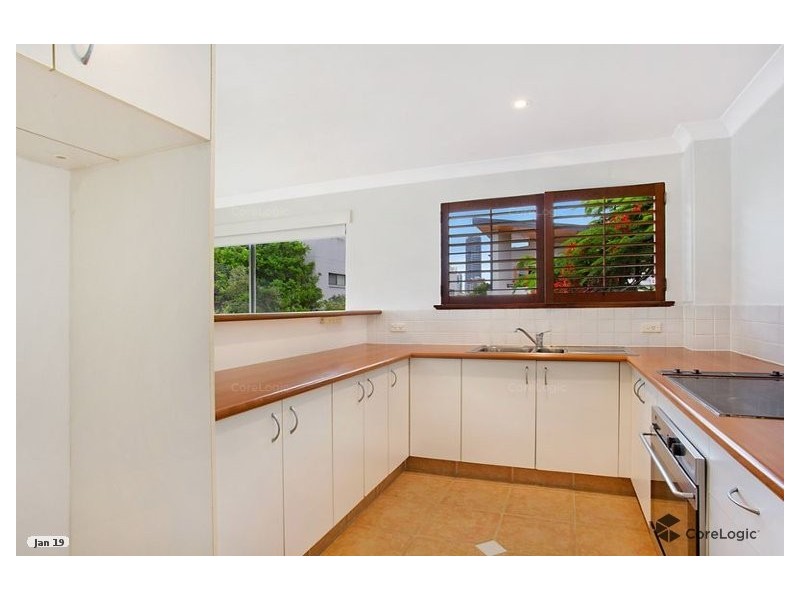 6/38 Chelsea Ave, Broadbeach QLD 4218