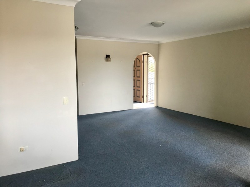 18/14 Dunlop Court, Mermaid Waters QLD 4218