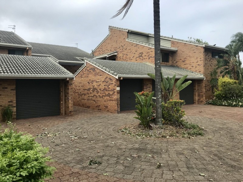 18/14 Dunlop Court, Mermaid Waters QLD 4218