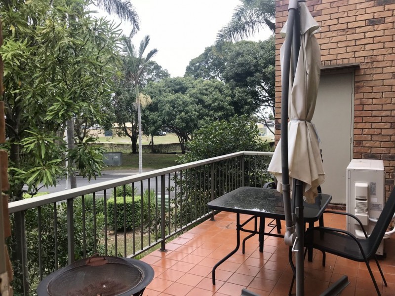 18/14 Dunlop Court, Mermaid Waters QLD 4218