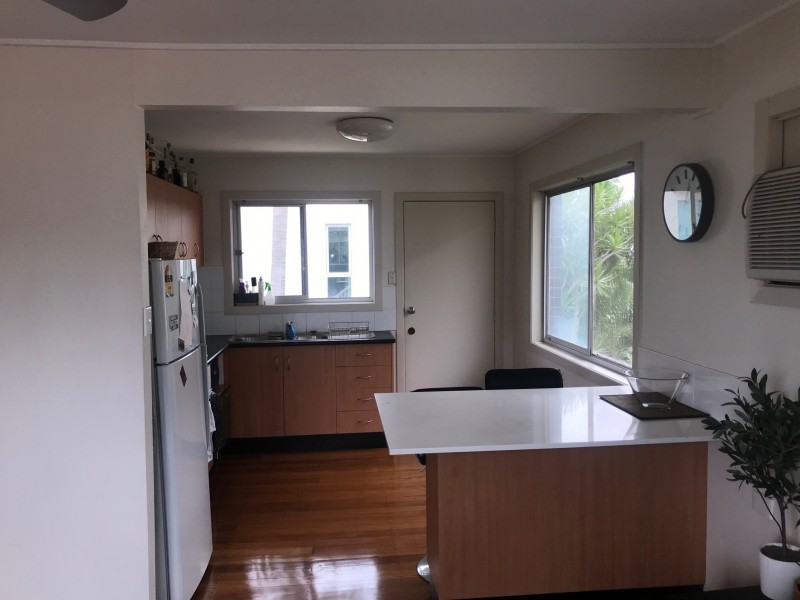 4/15 Havana key, Broadbeach Waters QLD 4218