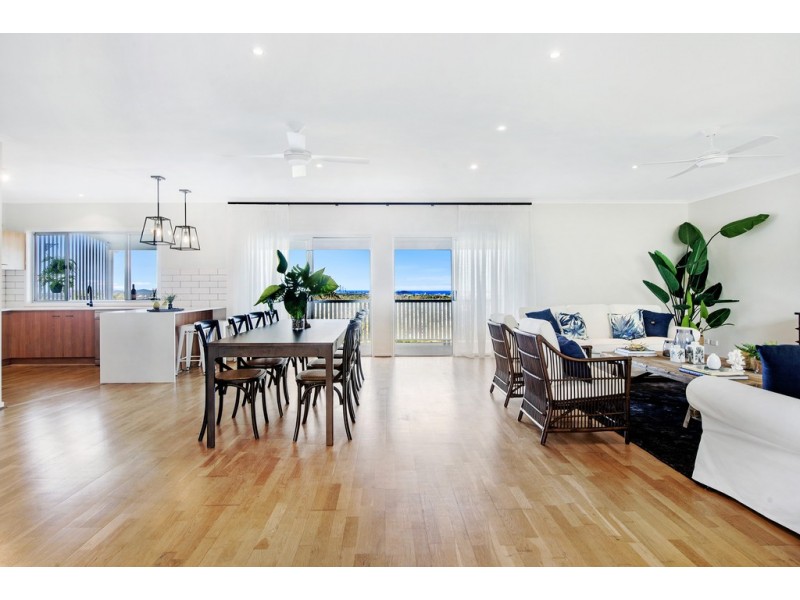 103 Skyline Terrace, Burleigh Heads QLD 4220