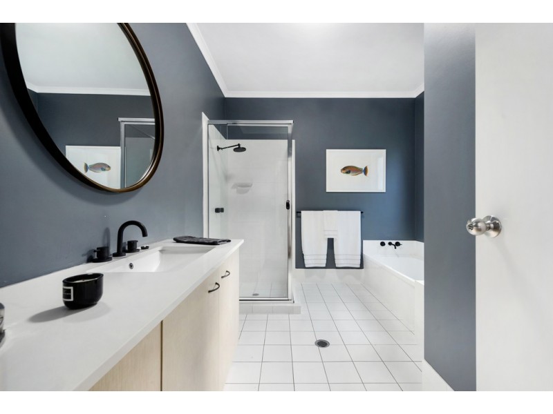 103 Skyline Terrace, Burleigh Heads QLD 4220