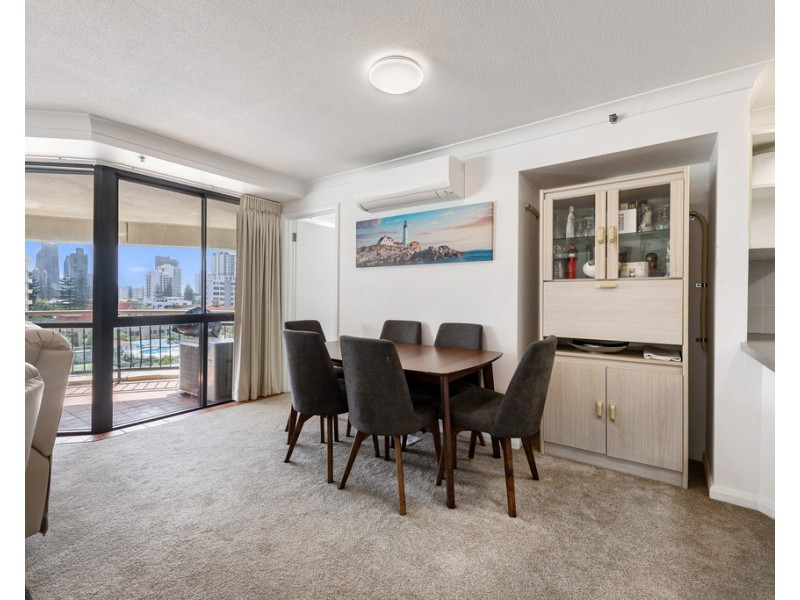 72/15 Victoria Avenue, Broadbeach QLD 4218