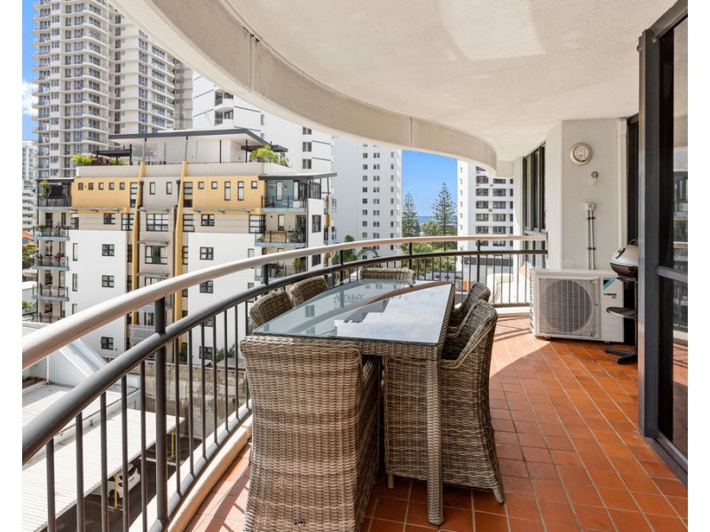72/15 Victoria Avenue, Broadbeach QLD 4218