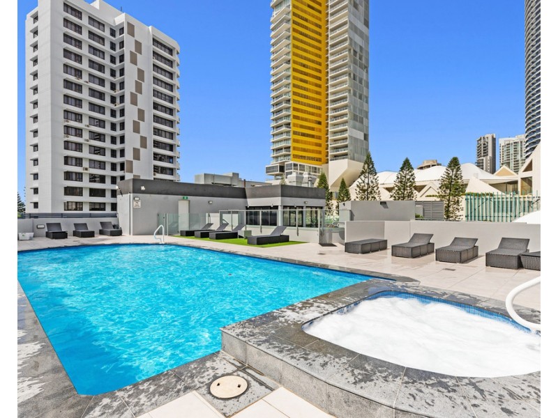 72/15 Victoria Avenue, Broadbeach QLD 4218