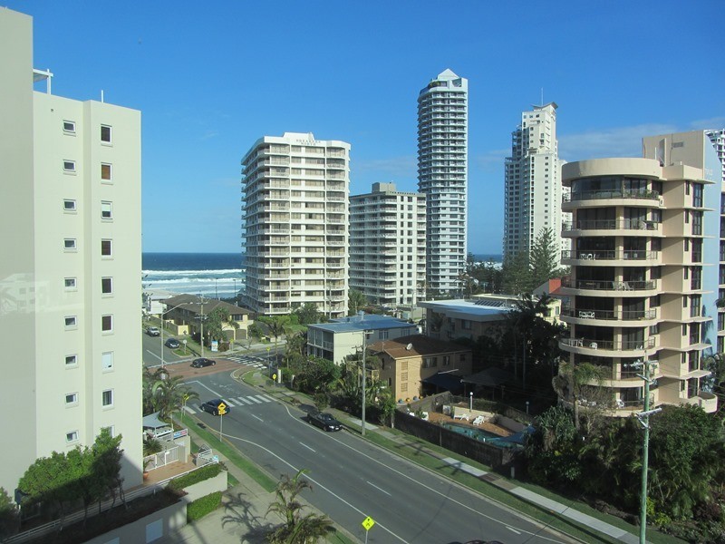 14/15 Wharf Road, Surfers Paradise QLD 4217