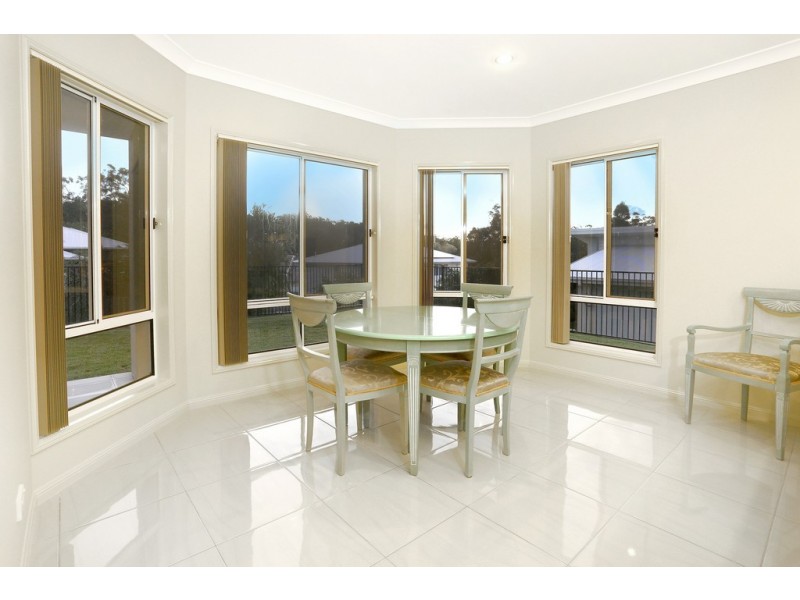 6 Perkins Close, Reedy Creek QLD 4227